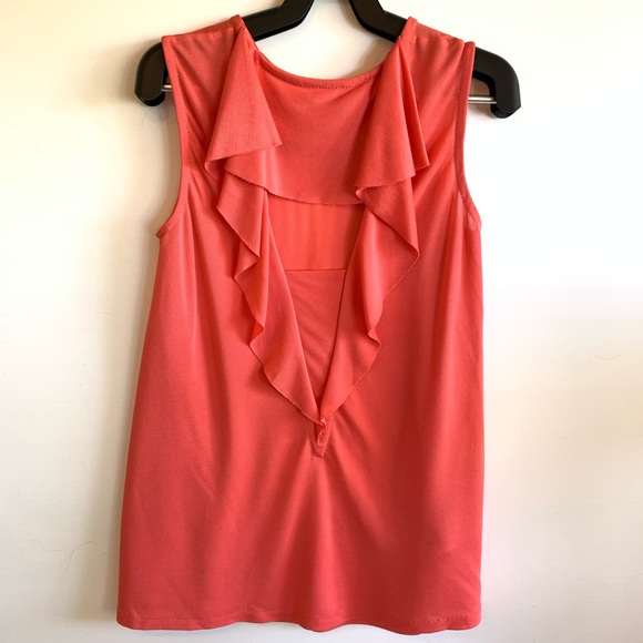 Country Road Back Drape Detail Top Small - Picture 3 of 9